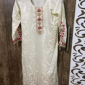 Off White Kurti