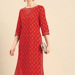 Red Designed Kurta Set For Beautiful Wearing