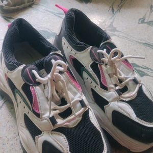 Women's Shoes