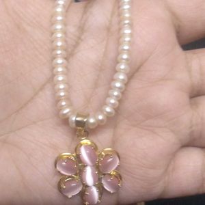 Beautiful Pink Pearl Necklace