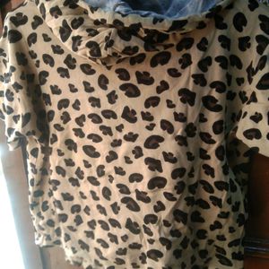 Chita Print Crop Top With Cool Cap