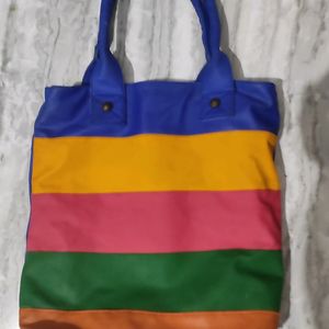 Tote bag