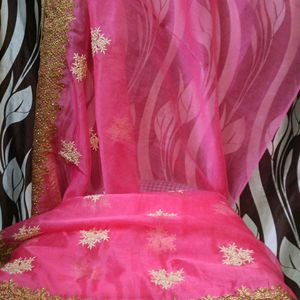 🎁Pink 💕 Saree🎁