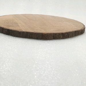 Round Wooden Chopping Board With Bark