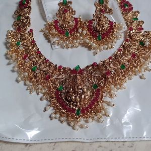 Temple Jwellery Set