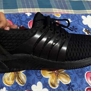 Mactree Men Black Shoes