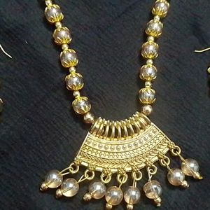 Kashmiri Neck set