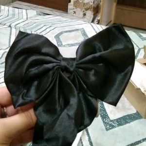 Beautiful Black Bow 🖤