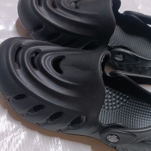 Treding Black Crocs For Men