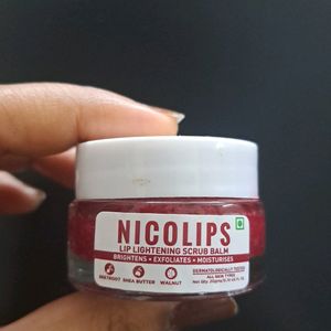 Full Size NicoLips Lip Lightening Scrub Balm