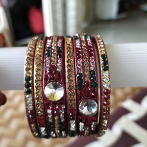 Beautiful Bangles Set..