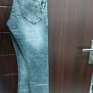 Jeans/pants For Men And Boys ..