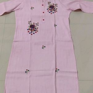 💗Classy Embroidered Cotton Kurti