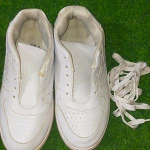 Unisex White Sneaker Uk 6