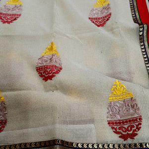 Embroidery work Saree without Blouse Piece