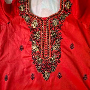 Red Kurti