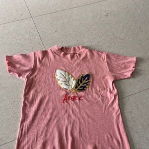 Peach Colour Feather Pattern Tshirt