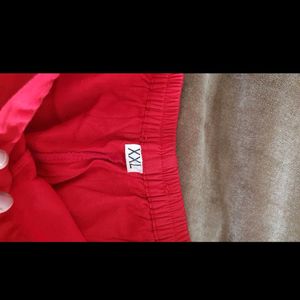 Red Stretchable Pants with Two Normal Side Pockets