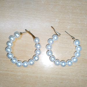 Earings Hoops White