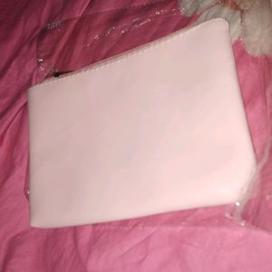 Travel makeup pouch