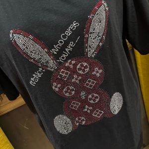 Sarosvki Bunny Print Tee