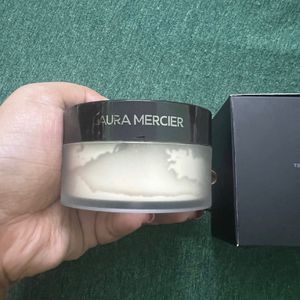 Laura Mercier Translucent Loose Setting Powder