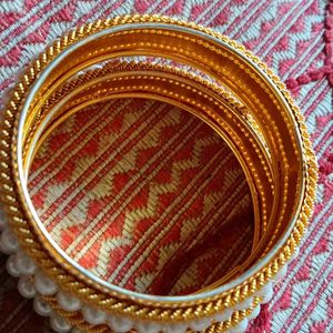 Moti Bangles