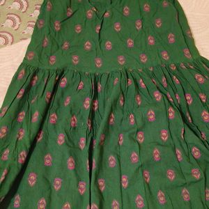 Women's New Green Kurti (Baloon)