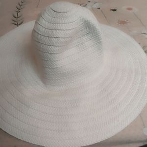 Off White Hat