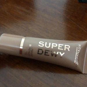 Makeup Revolution Super Dewy Liquid Bronzer