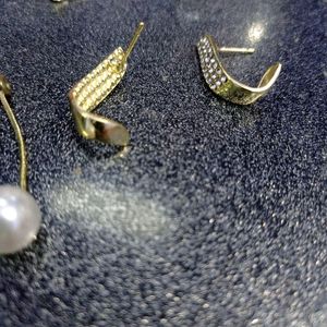 Unused Zirconia Metal Earrings With Pearl