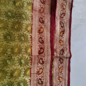 Excellent Condition All Over weaving Saree