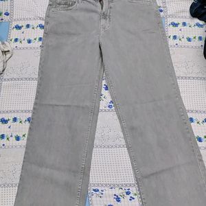 women grey wide leg jeans 34 waist, Length 95cm