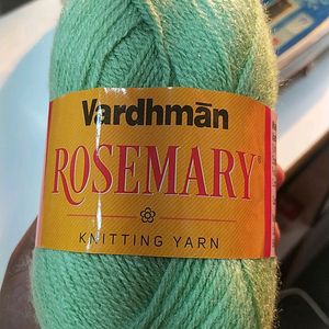 Vardhman Pista Colour Yarn