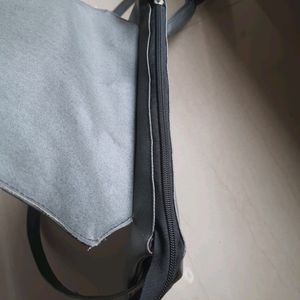 Slingbag grey color