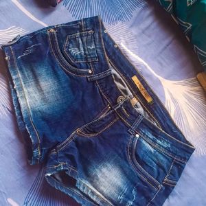 Short Denim