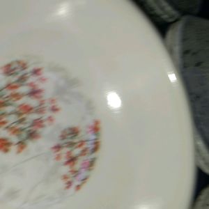 Plastic Crockery Set