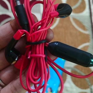 brand new earphone