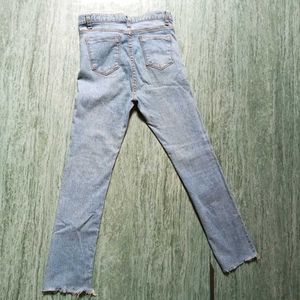 Slim Fit  Stretcheable Jeans