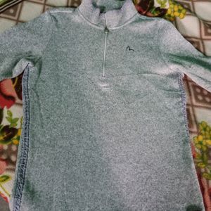 High neck Warm Sweatshirt