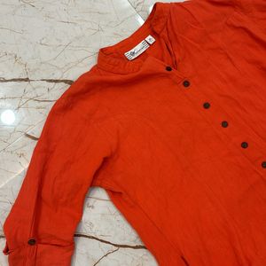 an A line kurti with 2 pockets