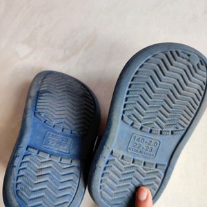 Unisex Crocs Combo Aqua And Blue Color