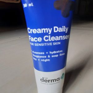 PRICE DROP💥💯  The Derma Co. Creamy Face Cleanse