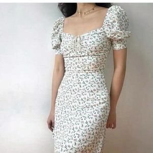 White Bodycon 👗 Dress