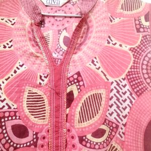 Sleeveless Pink Kurta