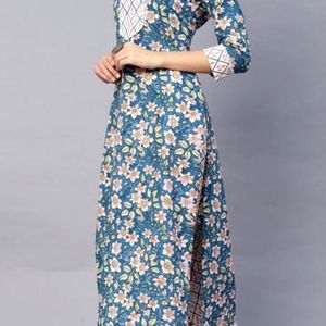 Beautiful Floral Kurti Set