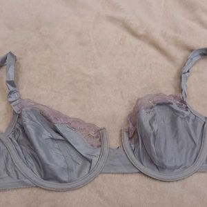 Branded Non Padded Bra 34B