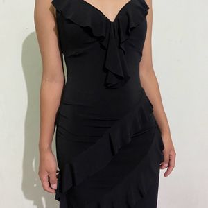 Trendy Frilled Black Dress