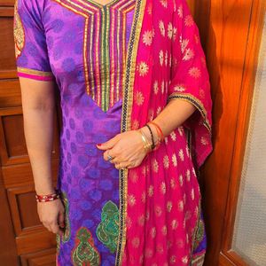 🎀🔥Women Heavy Kurta with Dupatta 🔥🎀