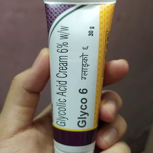 Vaseline Gluta-hya & Glycolic Cream Combo